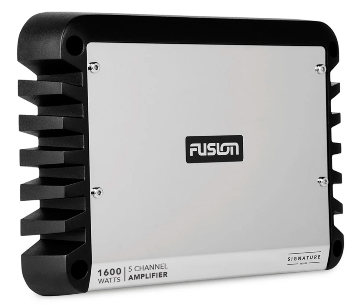 Fusion Signature forstærker 5-kanal 1.600W