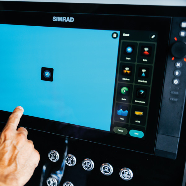 Simrad NSS 4, 16" med ekkolodsmodul